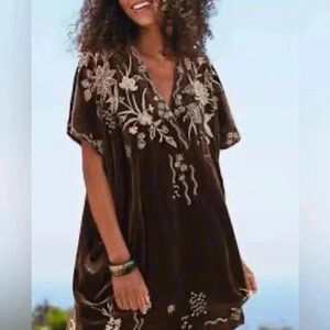 JOHNNY WAS Maree velvet effortless floral tunic Embroidered kaftan dress size XS